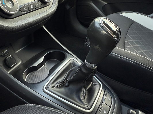 Lada (ВАЗ) Vesta Luxe, 2018 года, пробег 174624 км