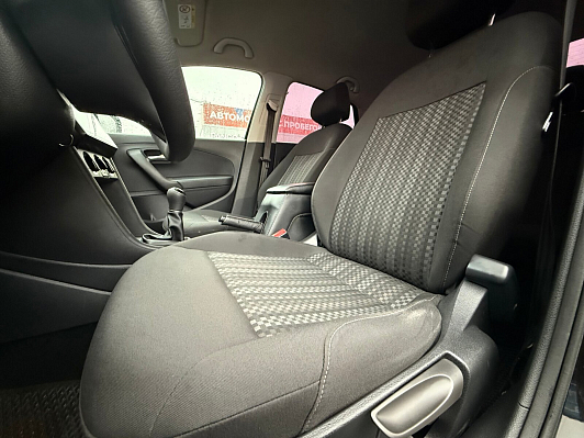 Volkswagen Polo SELECT, 2017 года, пробег 182000 км