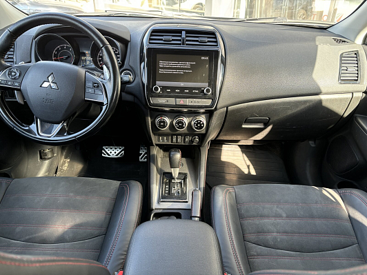 Mitsubishi ASX Instyle Black Edition, 2021 года, пробег 128000 км