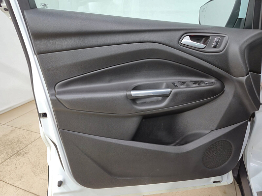 Ford Kuga Titanium Plus, 2014 года, пробег 175434 км