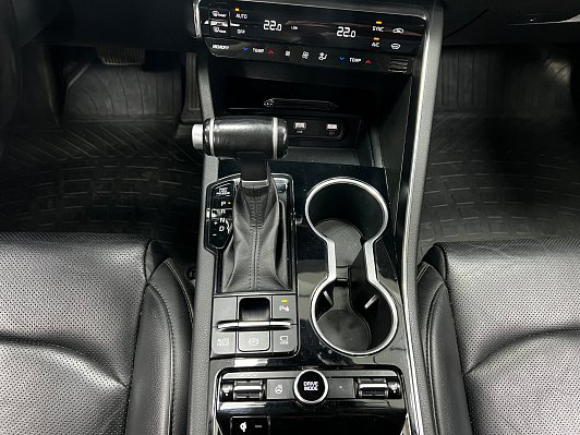 Kia K5 Luxe, 2020 года, пробег 97339 км