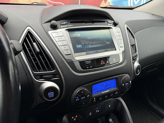 Hyundai ix35 Prestige, 2012 года, пробег 184000 км