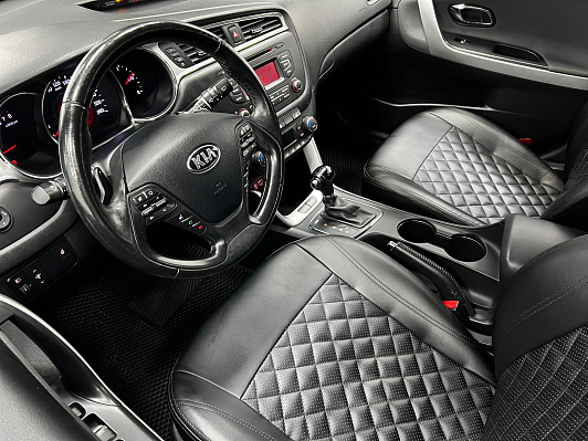 Kia Ceed Luxe, 2015 года, пробег 151855 км