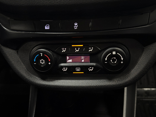 Lada (ВАЗ) Vesta Comfort, 2021 года, пробег 60498 км