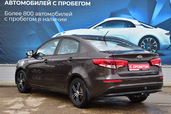 Kia Rio, 2016 года, пробег 120000 км