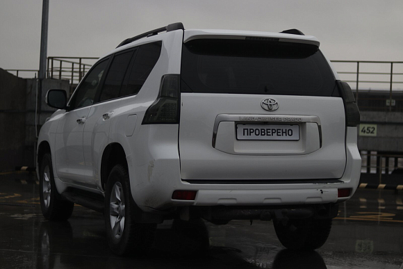 Toyota Land Cruiser Prado Комфорт, 2010 года, пробег 302000 км