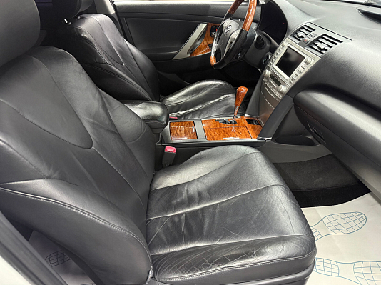 Toyota Camry, 2009 года, пробег 235000 км