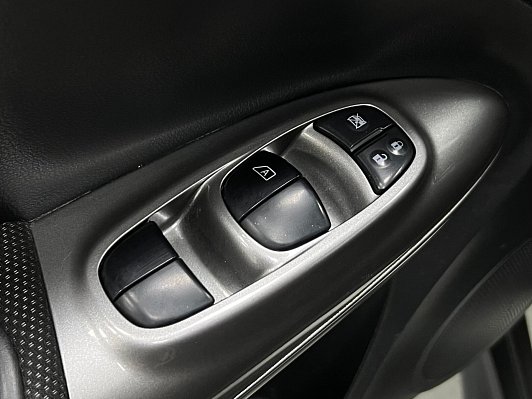 Nissan Juke SE Sport, 2013 года, пробег 188408 км