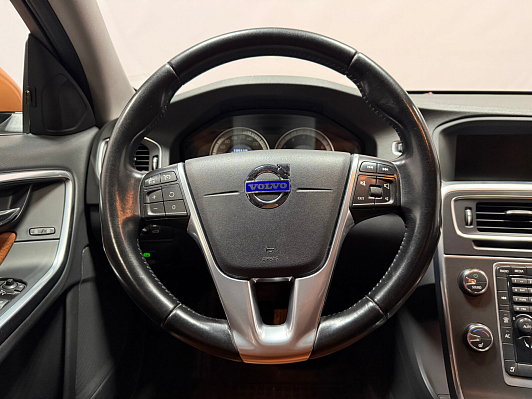 Volvo S60 Momentum, 2013 года, пробег 185117 км