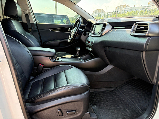 Kia Sorento Prestige, 2018 года, пробег 186000 км