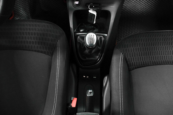 Renault Kaptur Drive, 2019 года, пробег 139000 км