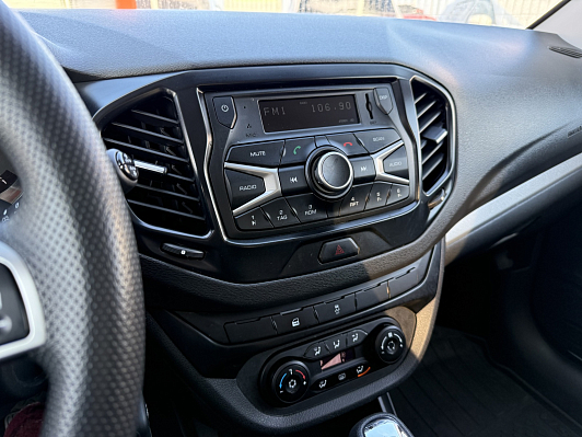 Lada (ВАЗ) Vesta Comfort, 2021 года, пробег 93495 км