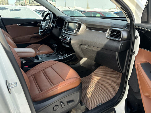 Kia Sorento Лига Европы, 2018 года, пробег 149880 км