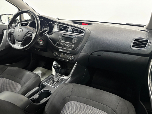 Kia Ceed Luxe, 2017 года, пробег 115750 км