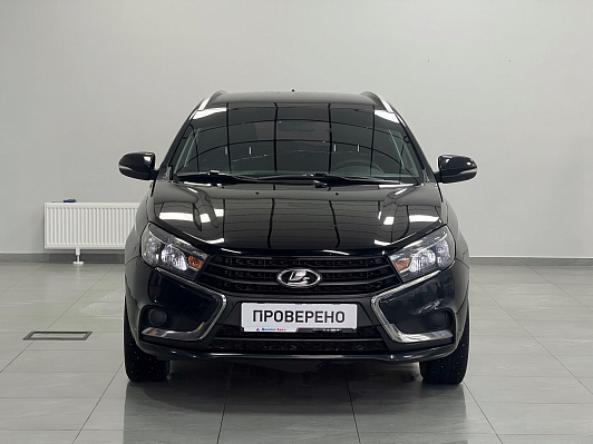 Lada (ВАЗ) Vesta, 2021 года, пробег 135000 км
