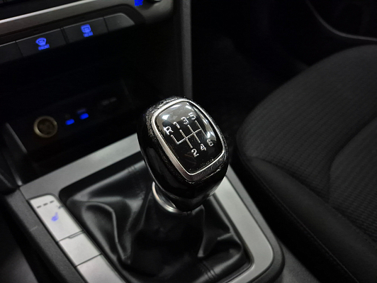 Hyundai Elantra Base, 2018 года, пробег 200532 км