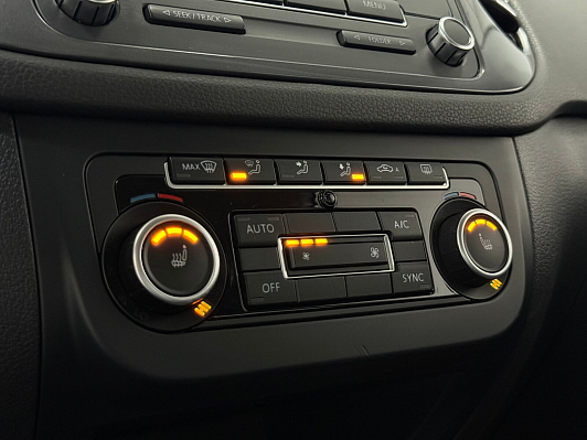 Volkswagen Tiguan Avenue, 2013 года, пробег 185462 км