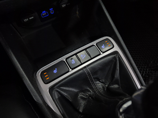 Hyundai Creta Comfort Plus + Advanced, 2016 года, пробег 290909 км