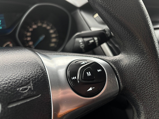 Ford Focus SYNC Edition, 2013 года, пробег 172520 км