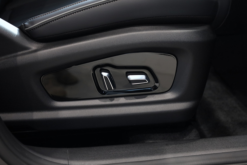 Jaecoo J7 Актив, черный