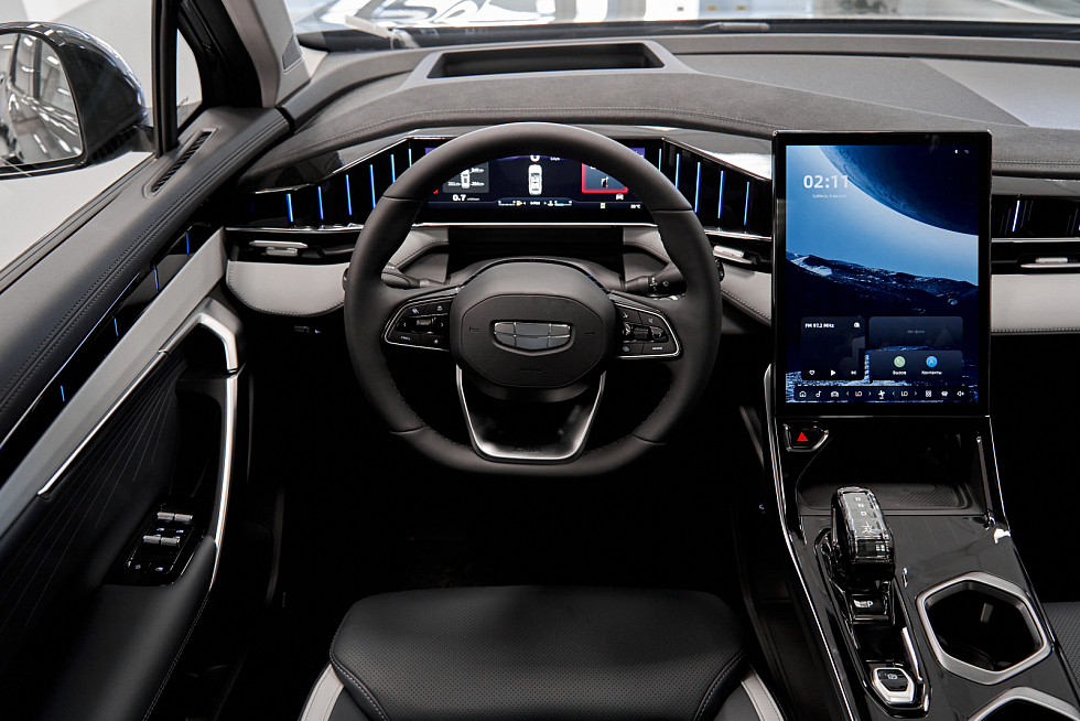 Geely Atlas Flagship Sport, зеленый