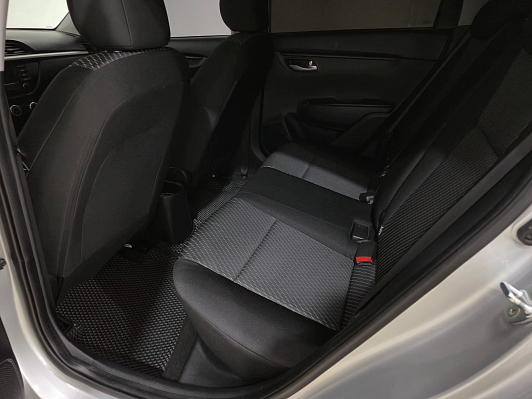 Kia Rio Comfort, 2018 года, пробег 76196 км