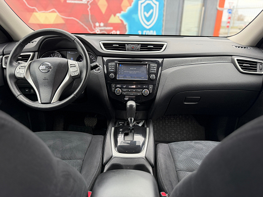 Nissan X-Trail SE, 2017 года, пробег 112000 км