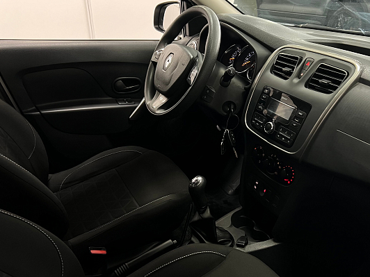 Renault Sandero Confort, 2018 года, пробег 146000 км