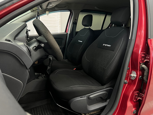 Renault Sandero Confort, 2015 года, пробег 120372 км