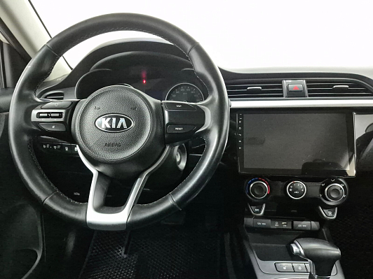 Kia Rio Luxe, 2017 года, пробег 133605 км