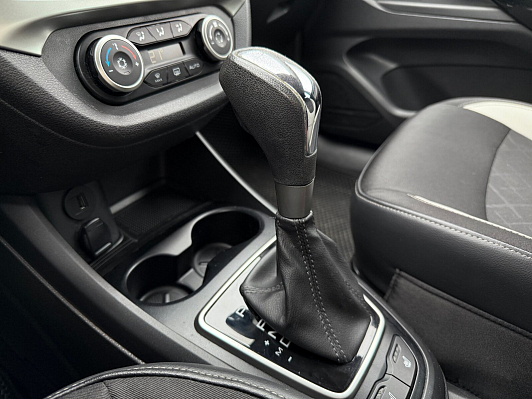 Lada (ВАЗ) Vesta Luxe Prestige (2019-2021), 2021 года, пробег 81021 км