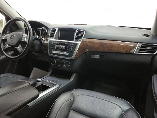 Mercedes-Benz M-Класс, 2012 года, пробег 225387 км
