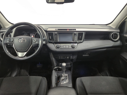 Toyota RAV4, 2017 года, пробег 122842 км