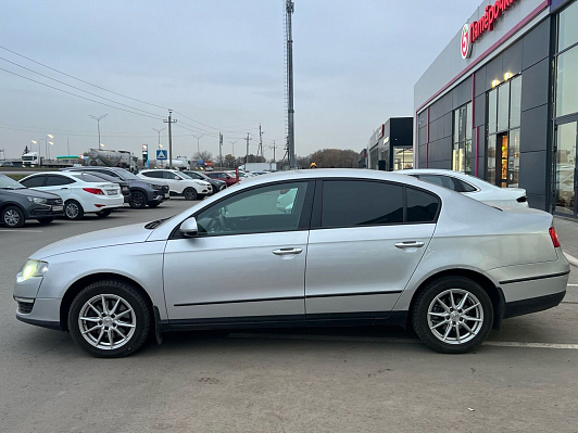 Volkswagen Passat Trendline, 2008 года, пробег 205000 км