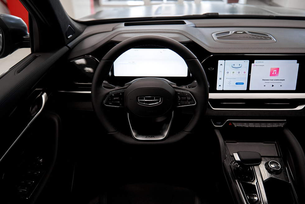 Geely Monjaro Exclusive, серый