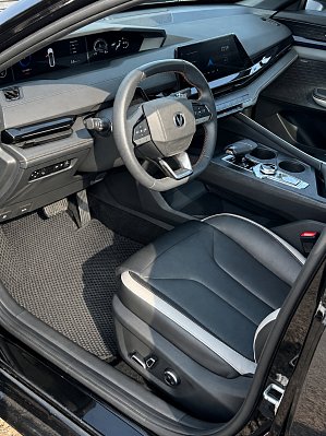 Changan UNI-V Комфорт, 2024 года, пробег 30225 км