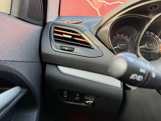 Lada (ВАЗ) Vesta Comfort, 2018 года, пробег 146630 км