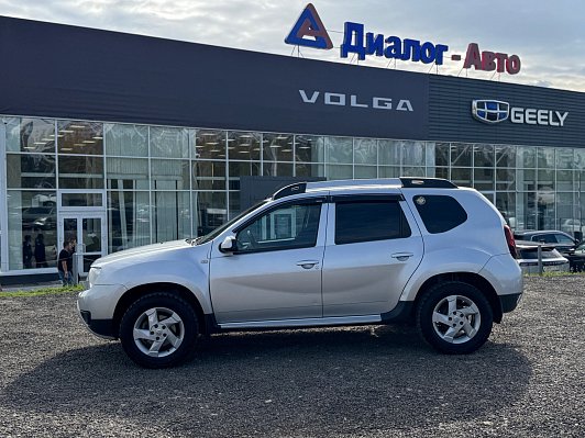 Renault Duster Adventure, 2017 года, пробег 182157 км