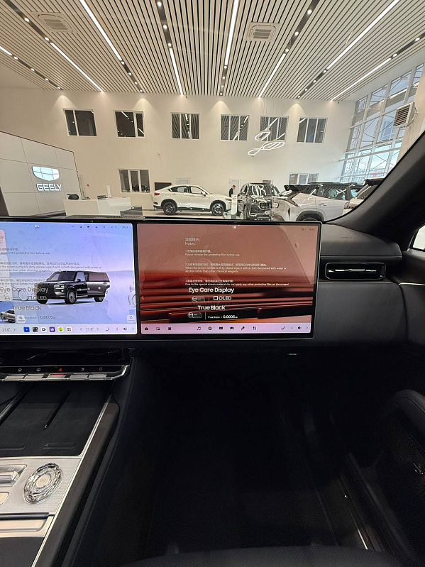 Zeekr 9X Ultra (5 seats), черный