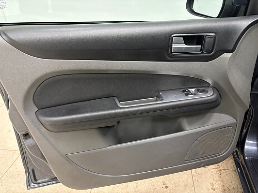 Ford Focus Comfort, 2011 года, пробег 193116 км