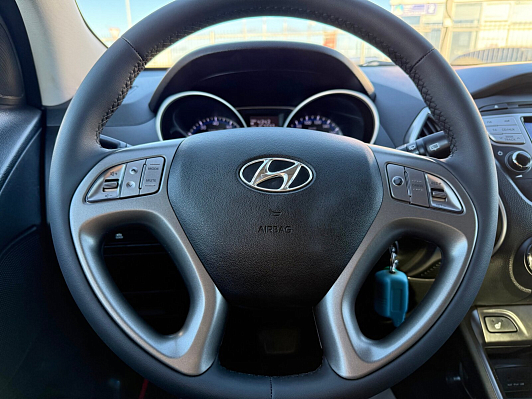 Hyundai ix35 Comfort + Navi, 2012 года, пробег 167000 км