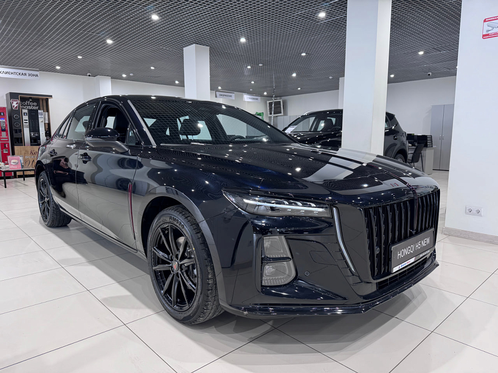 Hongqi H5 Black Edition, черный