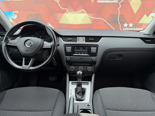 Skoda Octavia Ambition, 2016 года, пробег 199000 км