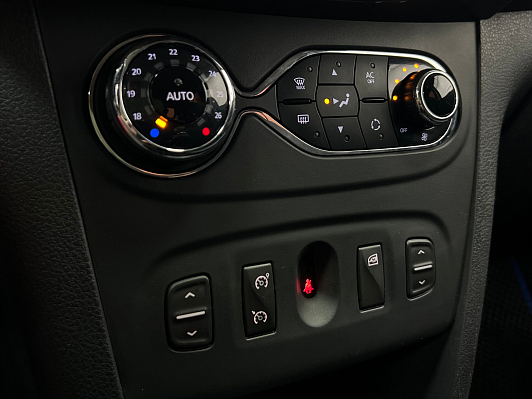 Renault Sandero Privilege, 2015 года, пробег 81000 км
