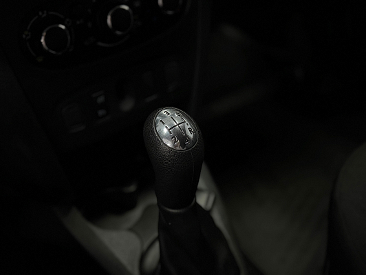 Renault Sandero Stepway Life, 2019 года, пробег 95065 км