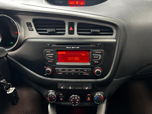 Kia Ceed Comfort, 2013 года, пробег 140078 км