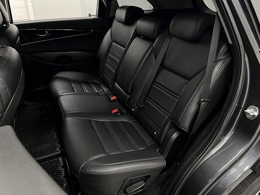 Kia Sorento Prestige, 2018 года, пробег 152000 км