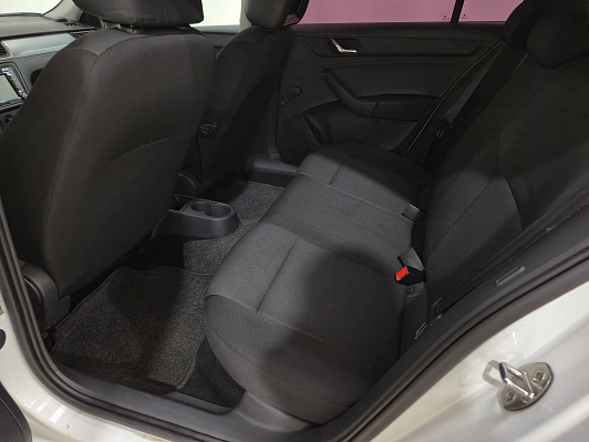 Skoda Rapid Hockey Edition Active, 2017 года, пробег 164598 км