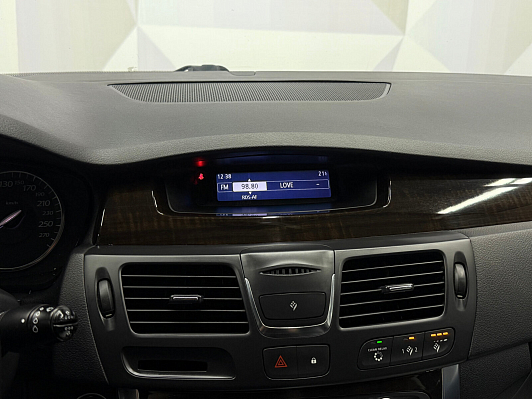 Renault Latitude Privilege, 2012 года, пробег 217598 км