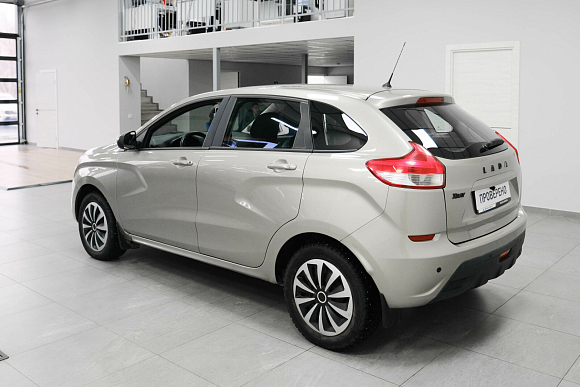 Lada (ВАЗ) XRAY Comfort, 2017 года, пробег 105000 км